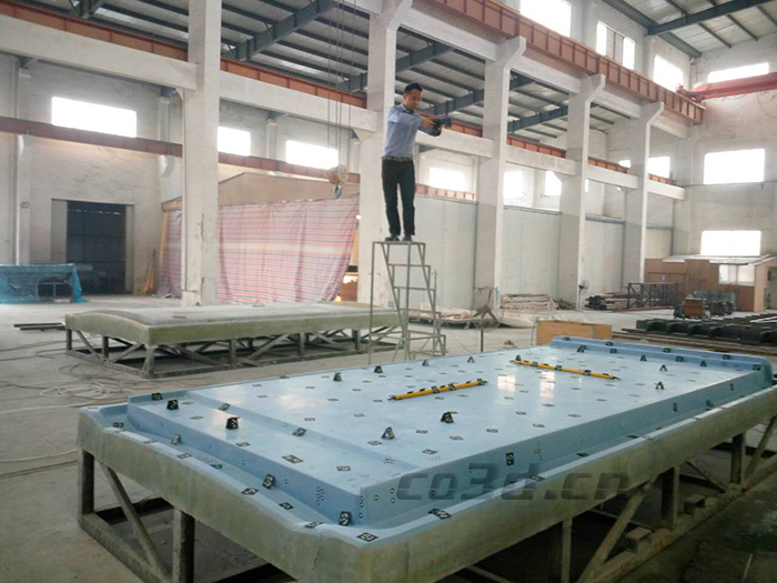 Three-dimensional inspection of large composite molds